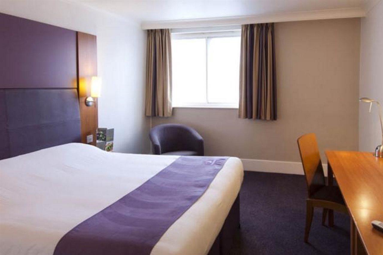 Premier Inn Maidstone Kültér fotó
